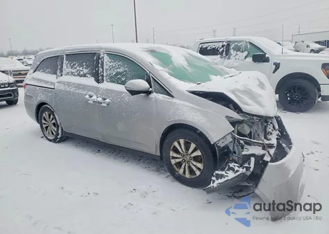 2016 Honda Odyssey Ex z USA, uszkodzony, nr VIN 5FNRL5H4XGB131175